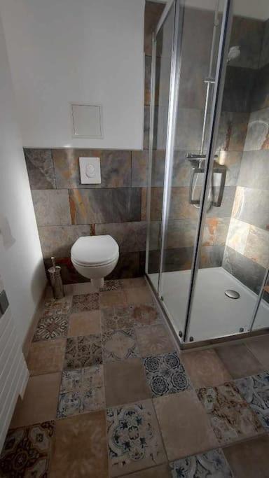 Mister Hinster - Studio Tout Confort Centre Ville Nogent-Le-Rotrou - 1E Etage Luaran gambar